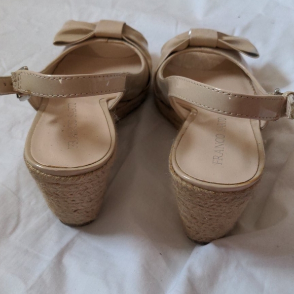 Franco Sarto Nude Wedges - Picture 3 of 6